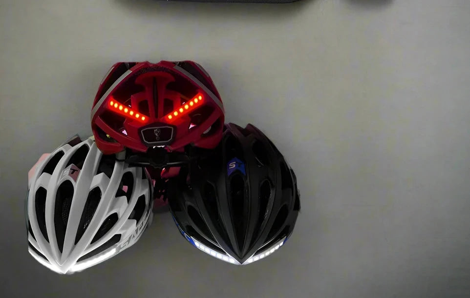 1. Cycling Smart Helmet Bluetooth Music Callable